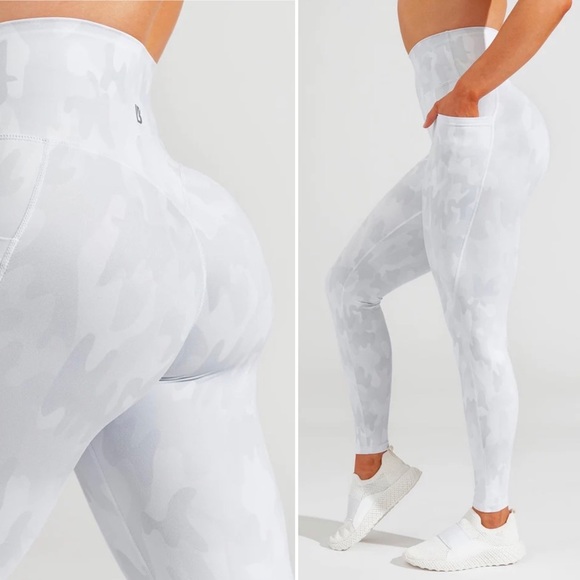 Buffbunny Collection Pants - BuffBunny Limitless Legging Pant Tight Snow Camo White High Glute Contour Medium